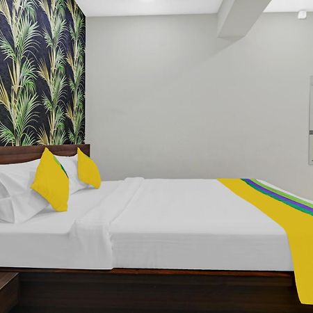 Hotel Nrm Residency Mysore Buitenkant foto