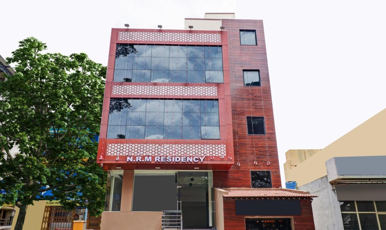 Hotel Nrm Residency Mysore Buitenkant foto