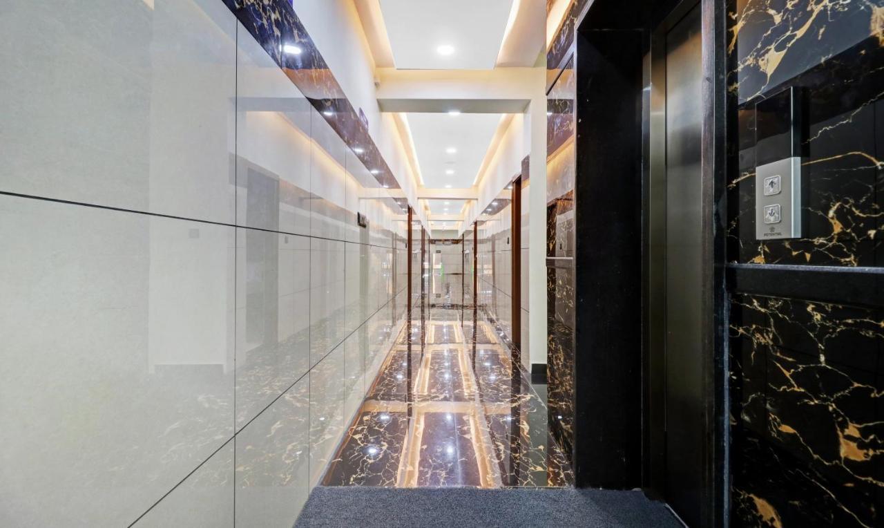 Hotel Nrm Residency Mysore Buitenkant foto